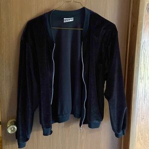 Men’s Vintage International Make Black velvet jacket sz small